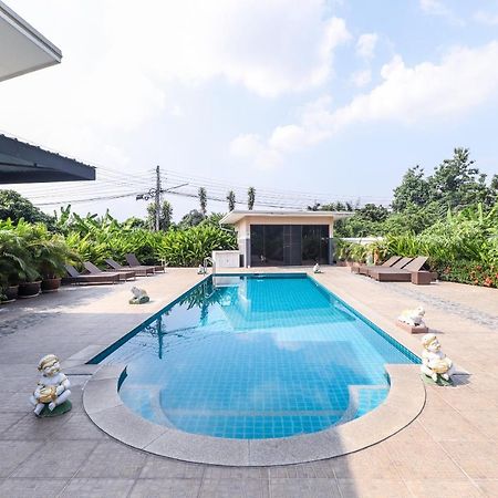 Relax Garden House Hotel Chiang Mai Exterior foto
