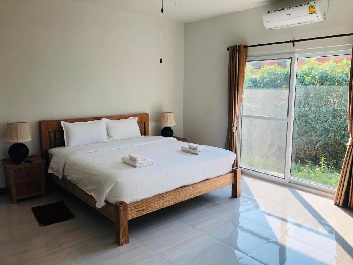 Relax Garden House Hotel Chiang Mai Exterior foto
