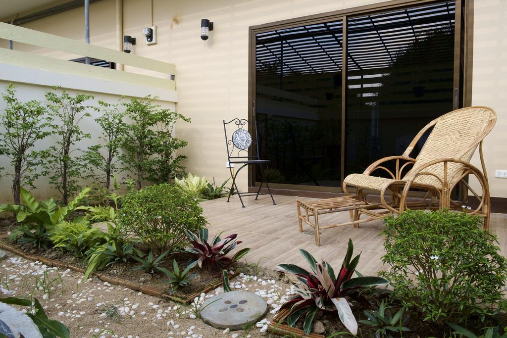 Relax Garden House Hotel Chiang Mai Exterior foto