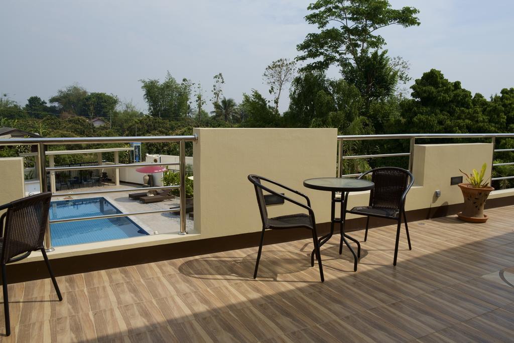 Relax Garden House Hotel Chiang Mai Exterior foto