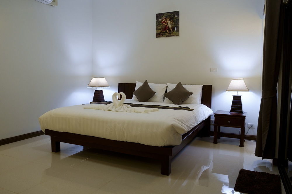 Relax Garden House Hotel Chiang Mai Exterior foto